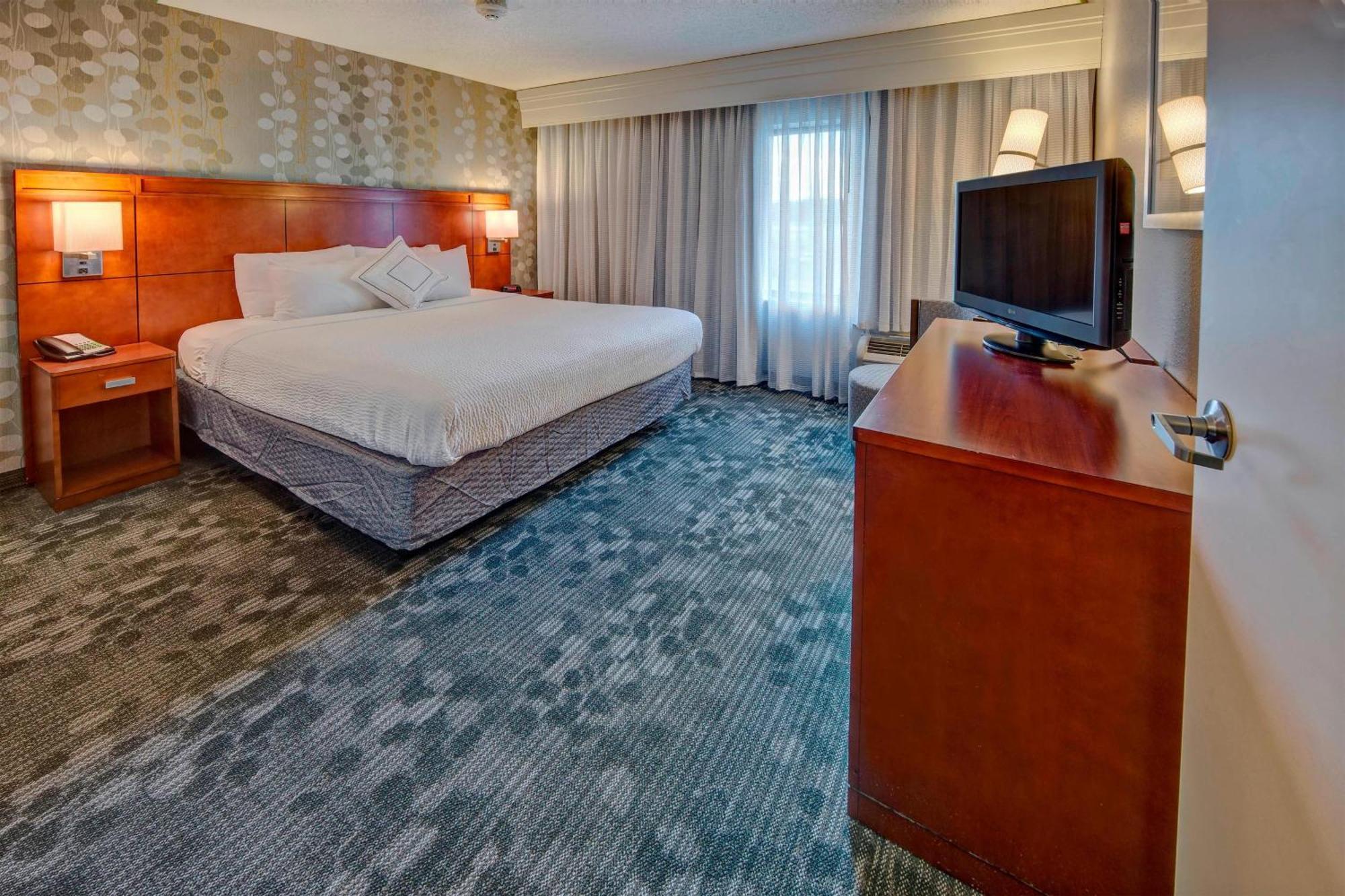 Courtyard By Marriott Alexandria Otel Dış mekan fotoğraf