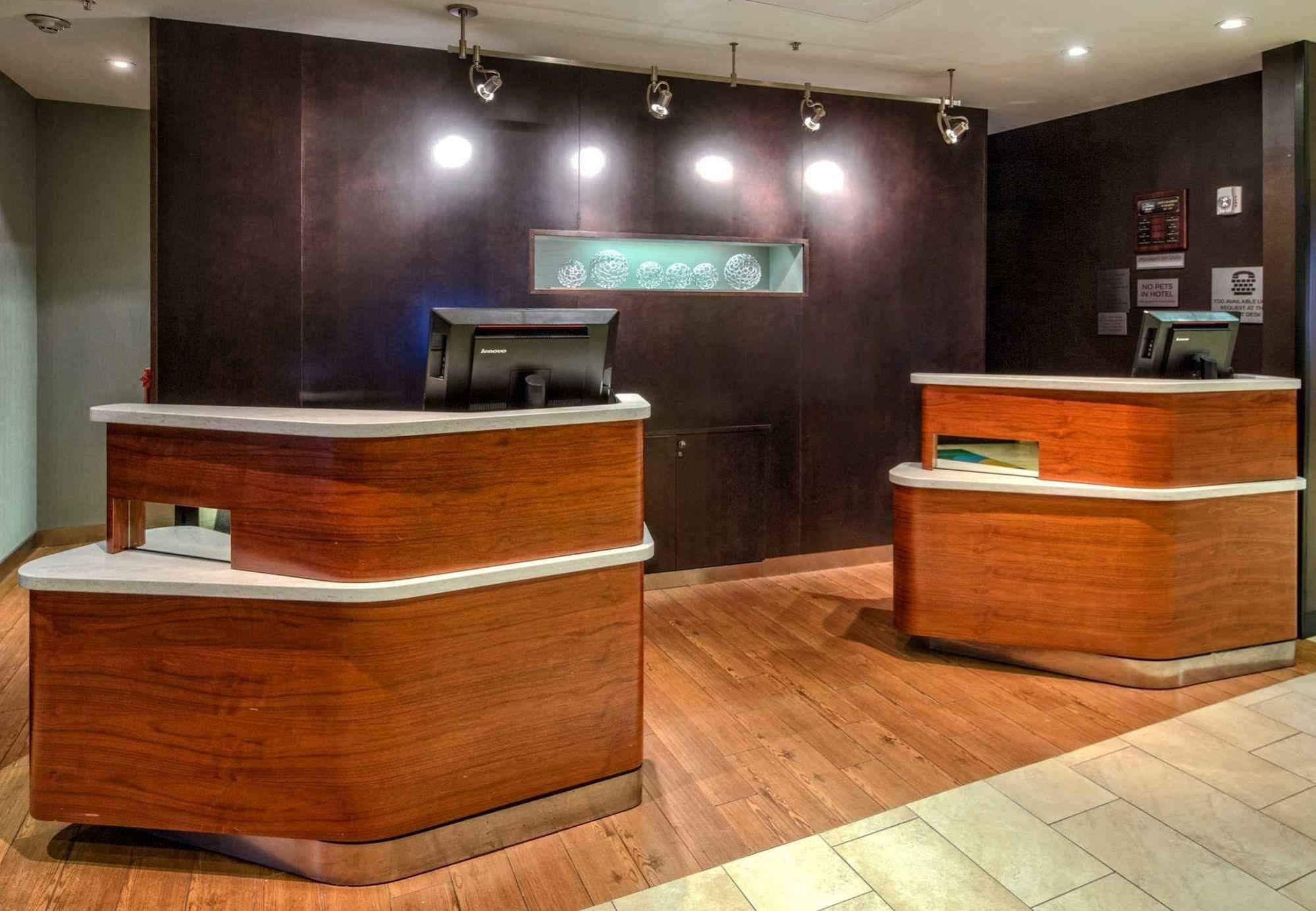 Courtyard By Marriott Alexandria Otel Dış mekan fotoğraf
